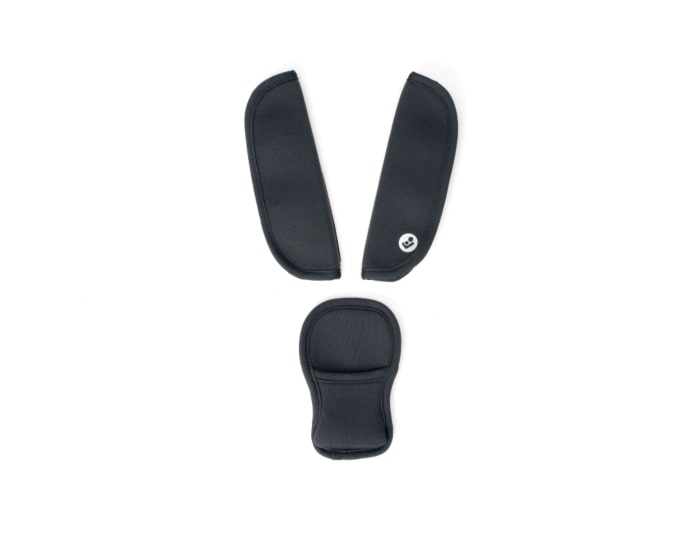 9883600030_2024_MC_Carseat_TI_PLUS_isize_BELTPAD_SET_MC_AUTHENTIC_GRAPHITE_a